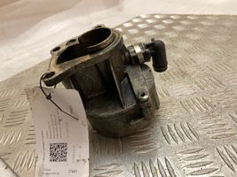 Nissan Primera Vacuum pump D163451323