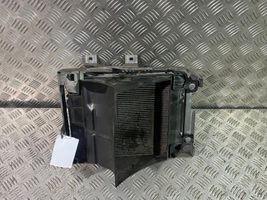 Mercedes-Benz C W205 Radiatore di raffreddamento A2055000200