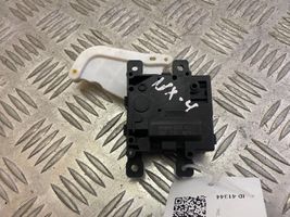 Lexus NX Stellmotor Heizung Klima 0638002031