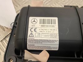 Mercedes-Benz GLE AMG (W166 - C292) Poduszka powietrzna Airbag chroniąca kolana 16686001023