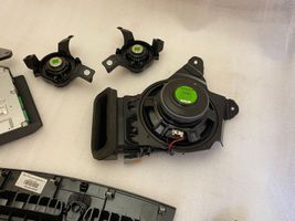 Volvo XC40 Kit sistema audio 31456871