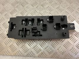 Land Rover Discovery 5 Module de fusibles HPLA14A073BC