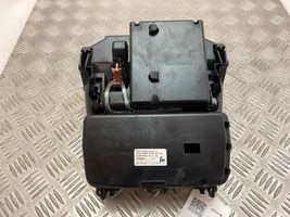 Mercedes-Benz GLC X253 C253 Consolle centrale del vano portaoggetti A2056807210