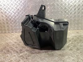 Mercedes-Benz GLS X166 Subwoofer-bassokaiutin A1668202802