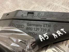 Audi A5 Sportback 8TA Oro paėmimo kanalo detalė (-ės) 8R0129739A