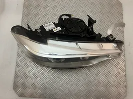 BMW 4 F36 Gran coupe Lampa przednia 7410788