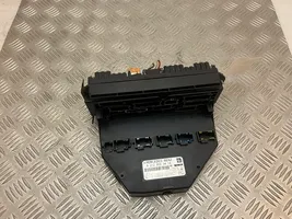 Mercedes-Benz C W204 Module de fusibles A2129003414