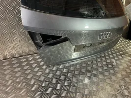Audi A3 S3 8V Задняя крышка (багажника) 