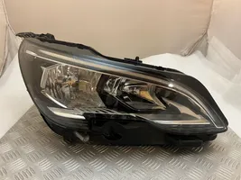 Peugeot 5008 II Lampa przednia 9810478080