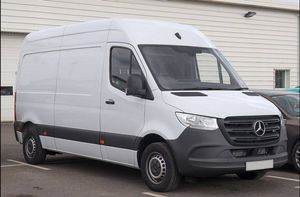 Mercedes-Benz Sprinter W907 W910 Luz trasera/de freno A9108200100