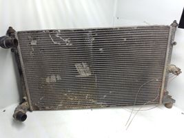 Renault Megane II Radiateur de refroidissement 7M3121253B