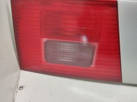 Seat Alhambra (Mk1) Barra luminosa targa del portellone del bagagliaio 