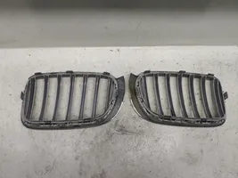 BMW X4 F26 Maskownica / Grill / Atrapa górna chłodnicy 