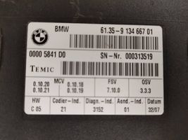 BMW X6 E71 Istuimen säädön moduuli 9134667