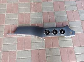 KIA Stinger Rivestimento estremità laterale del cruscotto 84767J5900