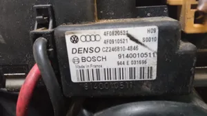 Audi A6 S6 C5 4B Sisälämmityksen ilmastoinnin korin kotelo 4F0820521