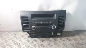 Mitsubishi Lancer VIII Unità principale autoradio/CD/DVD/GPS 8002A405XA