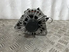 Hyundai ix35 Alternador 373002A850