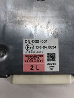Toyota RAV 4 (XA40) Kruīza kontroles vadības bloks 8815042021