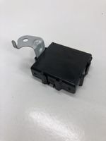 Toyota RAV 4 (XA40) Module d'éclairage LCM 8996042150