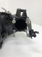 Toyota RAV 4 (XA40) Collettore di aspirazione 8942126030