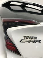 Toyota C-HR Couvercle de coffre 