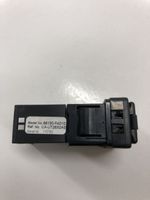 Toyota C-HR Connecteur/prise USB 86190F4010