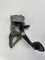 Nissan Qashqai Pedal de freno E001046X11