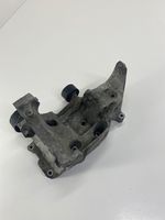 BMW 1 E81 E87 Support de générateur / alternateur 7802637