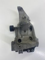 BMW 1 E81 E87 Support de générateur / alternateur 7802639