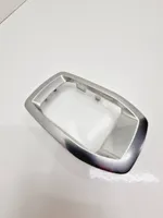 Peugeot 2008 II Rivestimento in plastica cornice della leva del cambio 9830367280