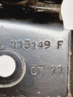 Citroen C4 II Mocowanie pompy wspomagania układu kierowniczego 113149F