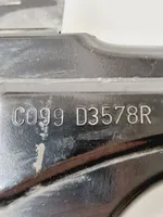 Renault Megane IV Jäähdyttimen alatuen suojapaneeli CD99D3578R