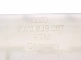 Audi A4 S4 B9 Galinių durų stiklo bėgelis 8W0839067