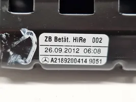 Mercedes-Benz CLS C218 X218 Kabel / uchwyt tylnego siedzenia A2189200414