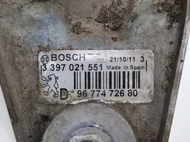Peugeot 508 Silniczek wycieraczek szyby przedniej / czołowej 9677472680