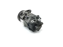 Renault Laguna III Ilmastointilaitteen kompressorin pumppu (A/C) 8200890987