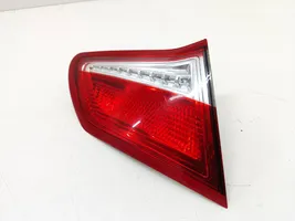 Citroen C4 II Lampy tylnej klapy bagażnika 9672155880