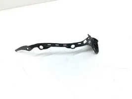 Mercedes-Benz B W245 Staffa angolare del supporto di montaggio del paraurti A1698851321