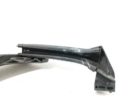 Peugeot 208 Rail de pare-brise de porte arrière 9673881280