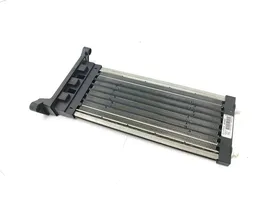 Audi A6 S6 C6 4F Radiateur électrique de chauffage auxiliaire 4F0819011