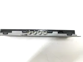 Audi A6 S6 C6 4F Antenas pastiprinātājs 4F9035225D