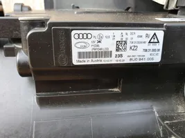 Audi Q3 8U Priekinis žibintas 8U0941005