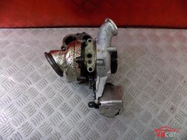 Audi Q7 4M Turbo 057145653L