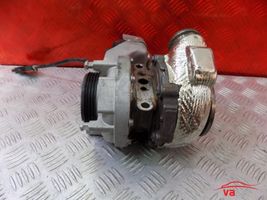 Audi Q7 4M Turbo 057145654L