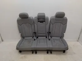 Audi Q7 4M Second row seats 