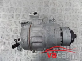 Audi RS5 Ilmastointilaitteen kompressorin pumppu (A/C) 8K0260805H