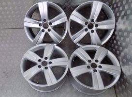 Volkswagen Golf VII Felgi aluminiowe R17 1T0601025T