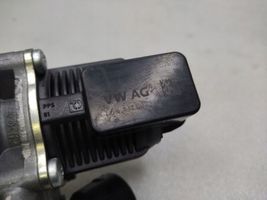 Volkswagen Jetta VI Soupape vanne EGR 06K131097H