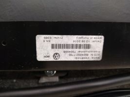 Volkswagen PASSAT B8 Sähkökäyttöinen takaikkunan häikäisysuoja 3G5863411